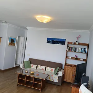 Sounds Of The Sea Apartment