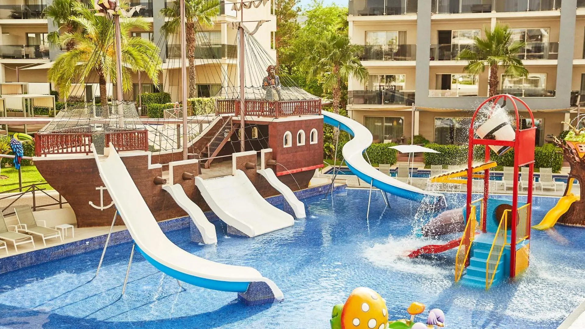 Zafiro Palace Alcudia Port de Alcudia  Aparthotel